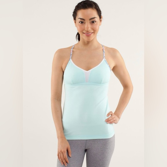 Lululemon Aqua Live Lightly Sport Support Tank Top Woman’s Size 6 - Picture 2 of 5